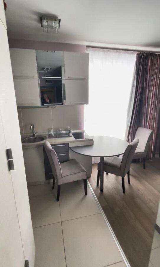 Kopaonik Apartmani U Kraljevim Cardacima , Car 27 I 6-13 Ngoại thất bức ảnh