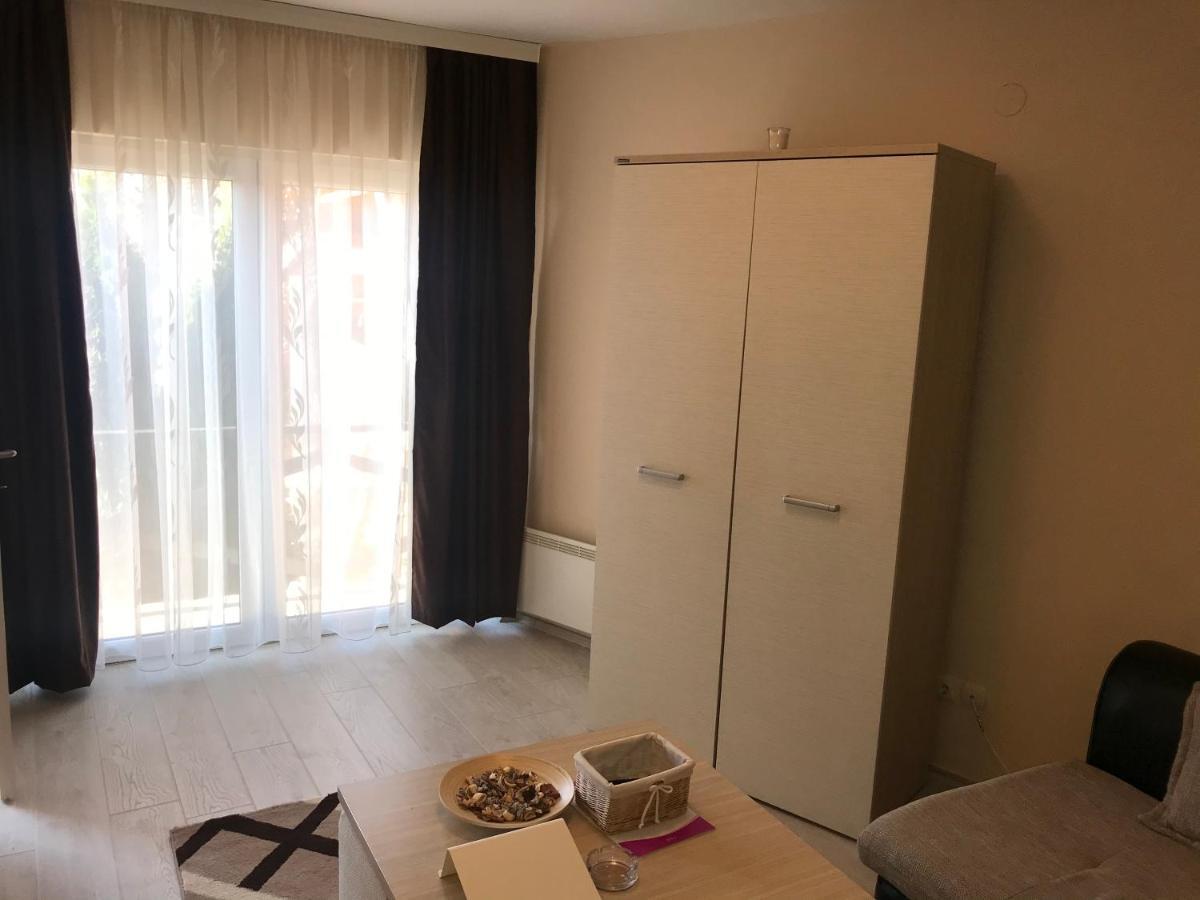 Kopaonik Apartmani U Kraljevim Cardacima , Car 27 I 6-13 Ngoại thất bức ảnh